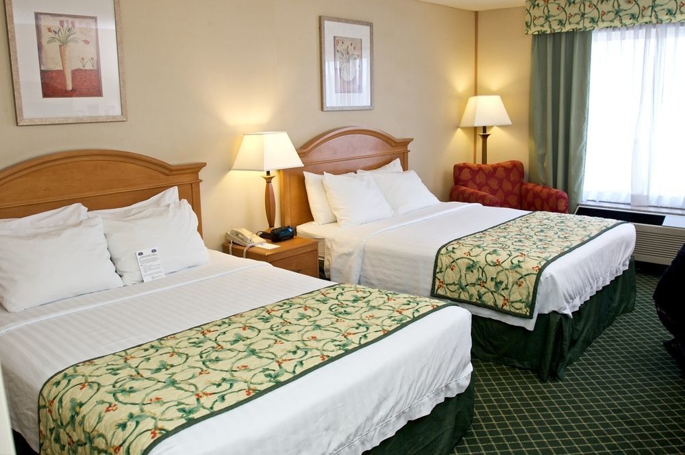 Hotel Baymont By Wyndham Madison Heights Detroit Area Exterior foto